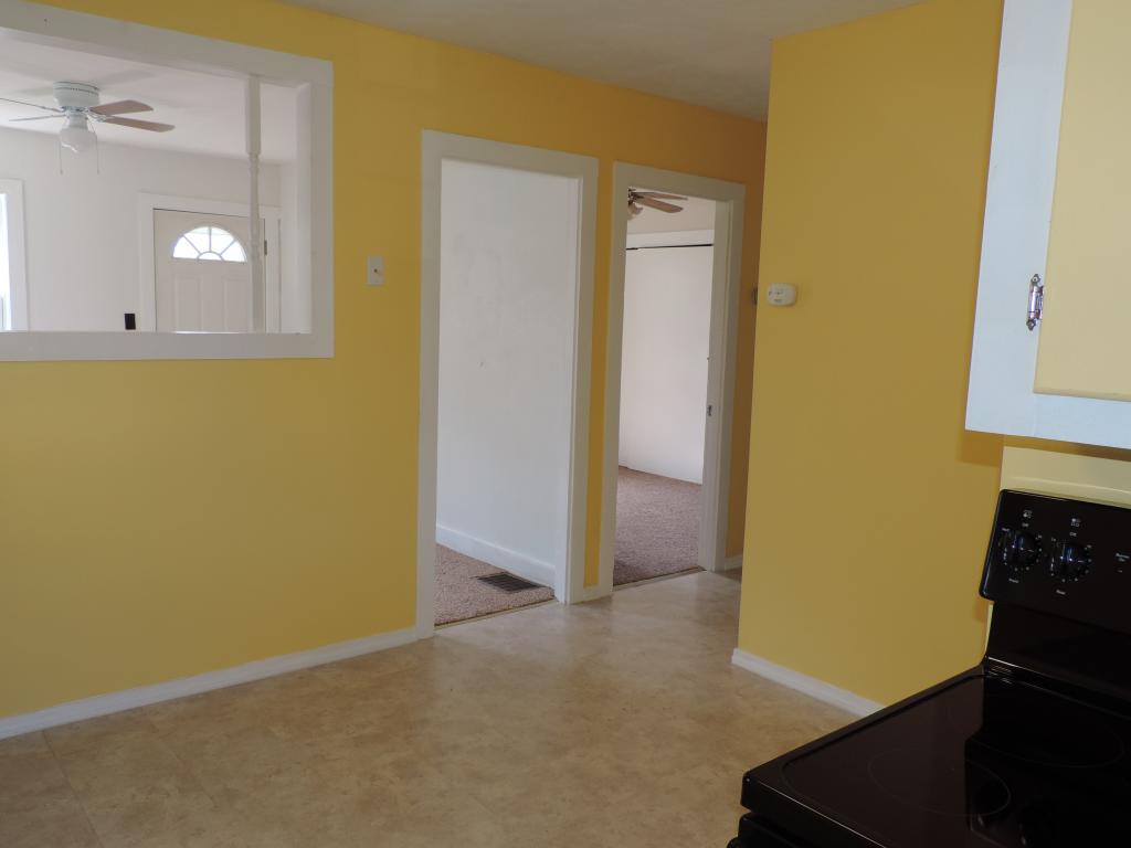 151 Dubuque Street Manchester, NH 03102 - Photo 9 of 37 Gallery Image 9