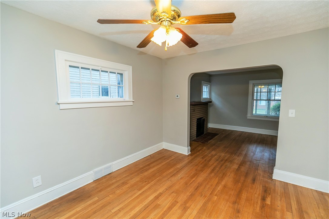 1484 Maplegrove Road South Euclid, OH 44121 - Photo 10 of 35