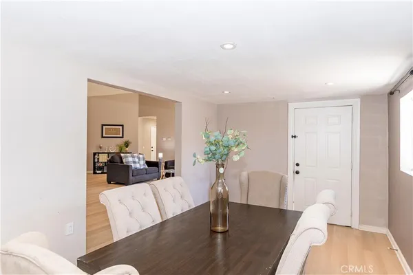 $3,100 | 4034 East E Avenue, Palmdale, CA 93552