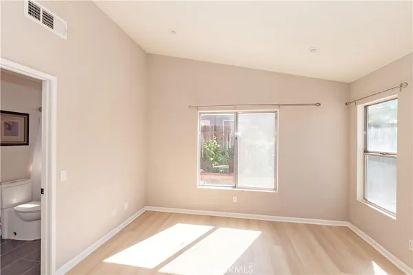 $3,100 | 4034 East E Avenue, Palmdale, CA 93552