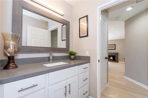 $3,100 | 4034 East E Avenue, Palmdale, CA 93552