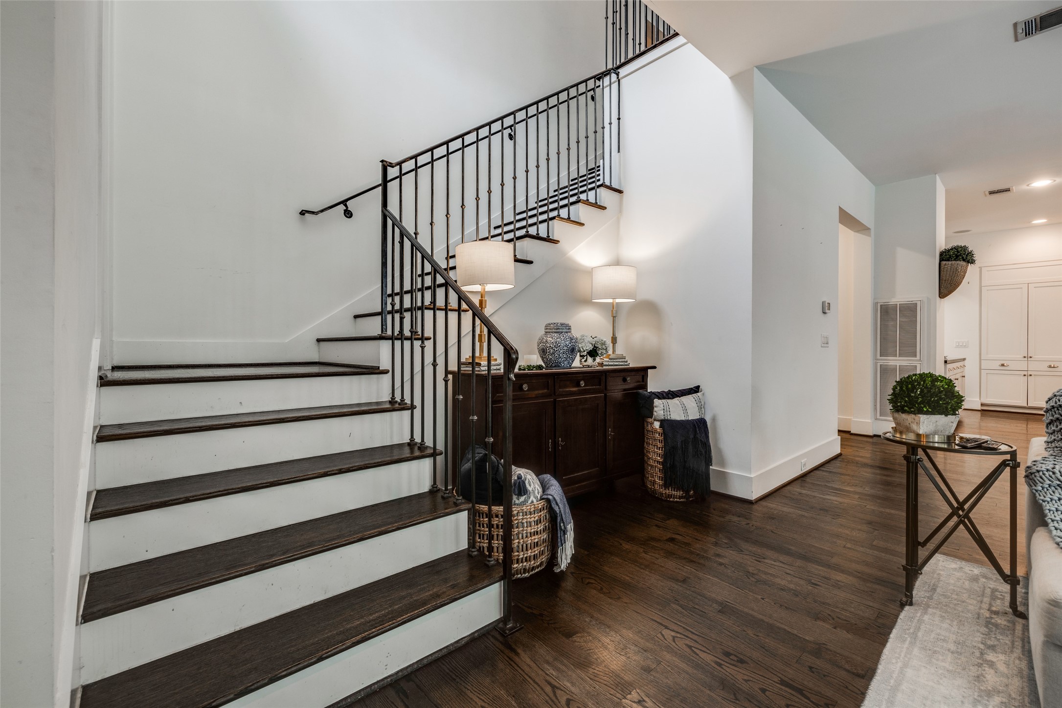 2815 Albans Road Houston, TX 77005 - Photo 31 of 50 Stairs up to the 2nd floor