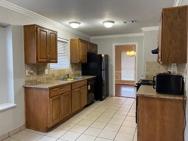 $2,500 | 1557 Copper Meadow Drive, Mesquite, TX 75149