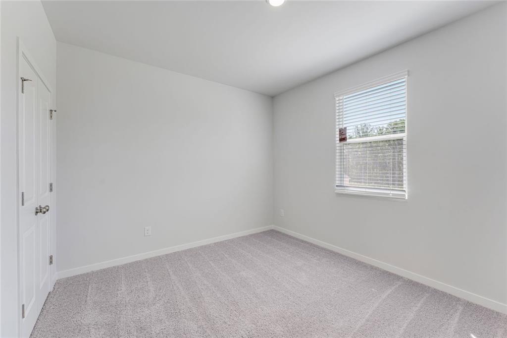 4172 Viola Place South Fulton, GA 30349 - Photo 10 of 33