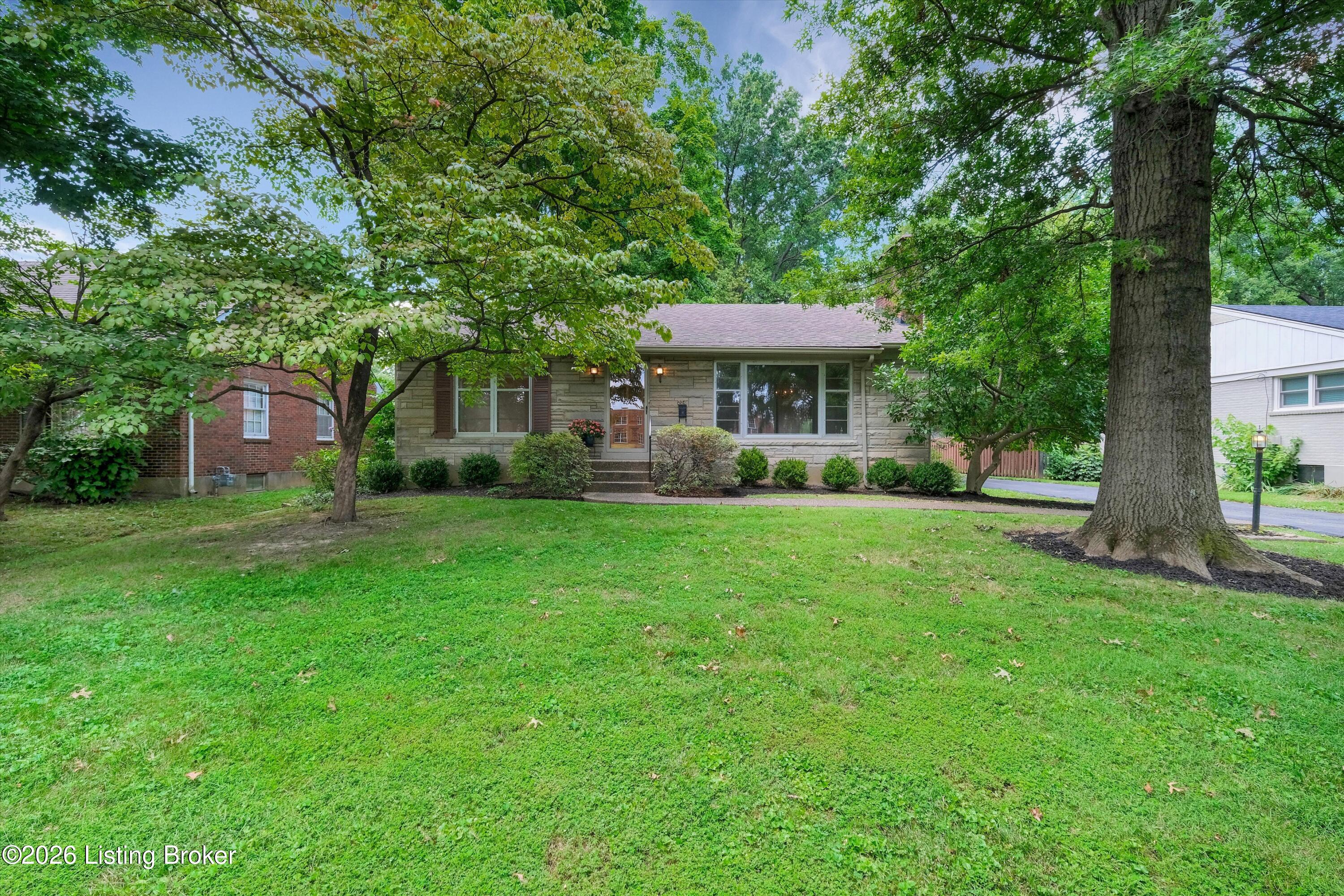 02-204 Biltmore Rd