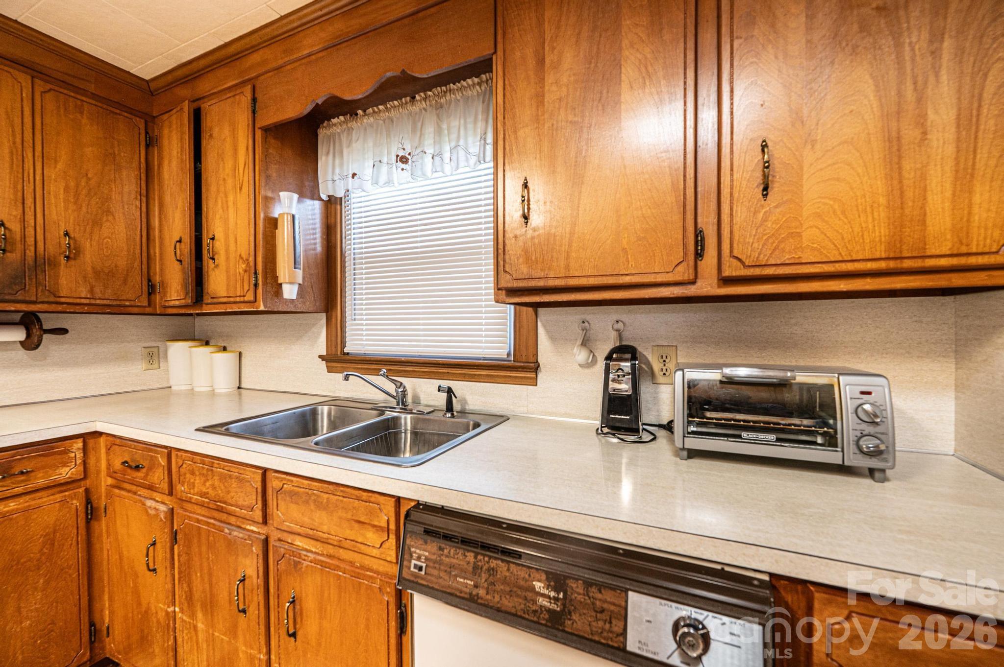 452 Swanson Road Lenoir, NC 28645 - Photo 27 of 48