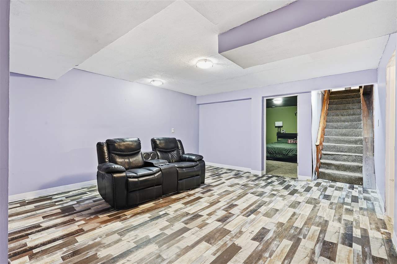 12039 Wright Road La Porte City, IA 50651 - Photo 16 of 35 Gallery Image 16