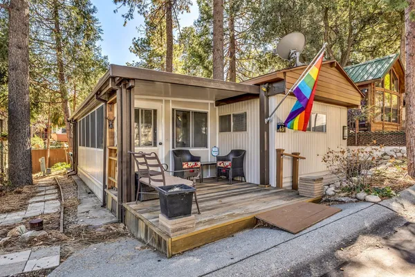 $224,000 | 52901 Pine Cove Road, Unit 43, Idyllwild-Pine Cove, CA 92549