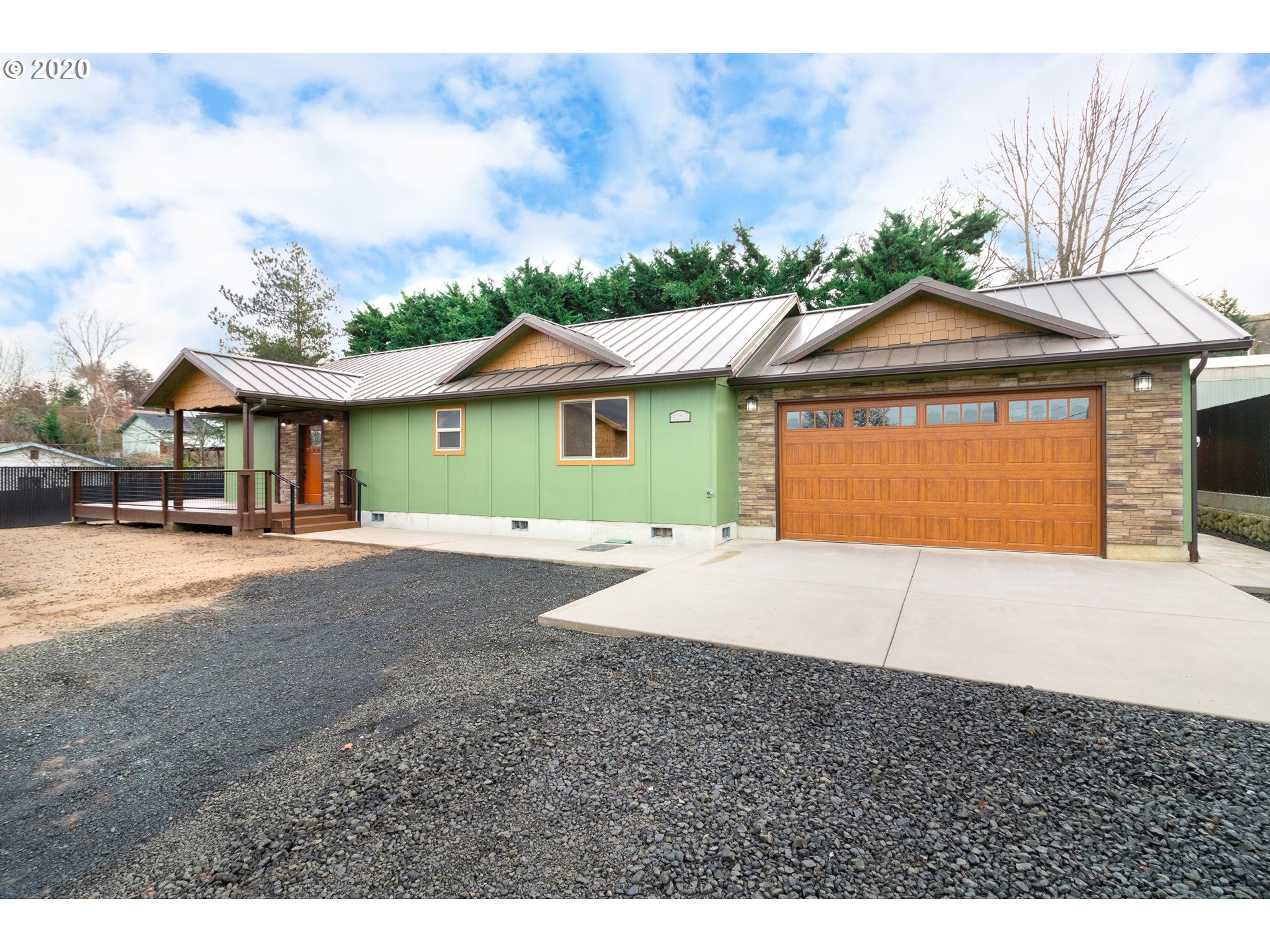5139 Southwest Grange Road Roseburg, OR 97471 - Photo 1 of 18