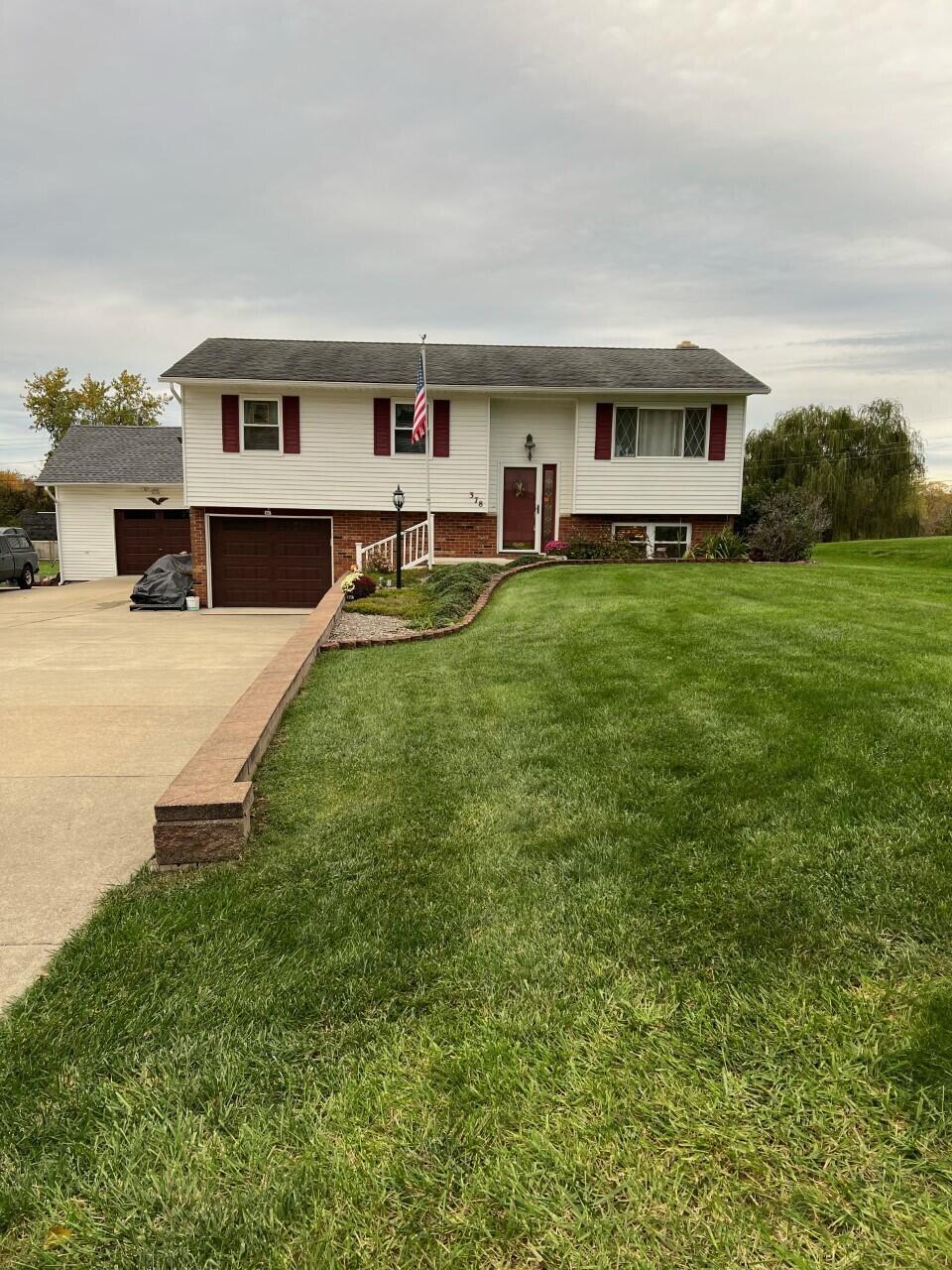 378 Overdrive Road Newark, OH 43056 - Photo 2 of 20 Gallery Image 2