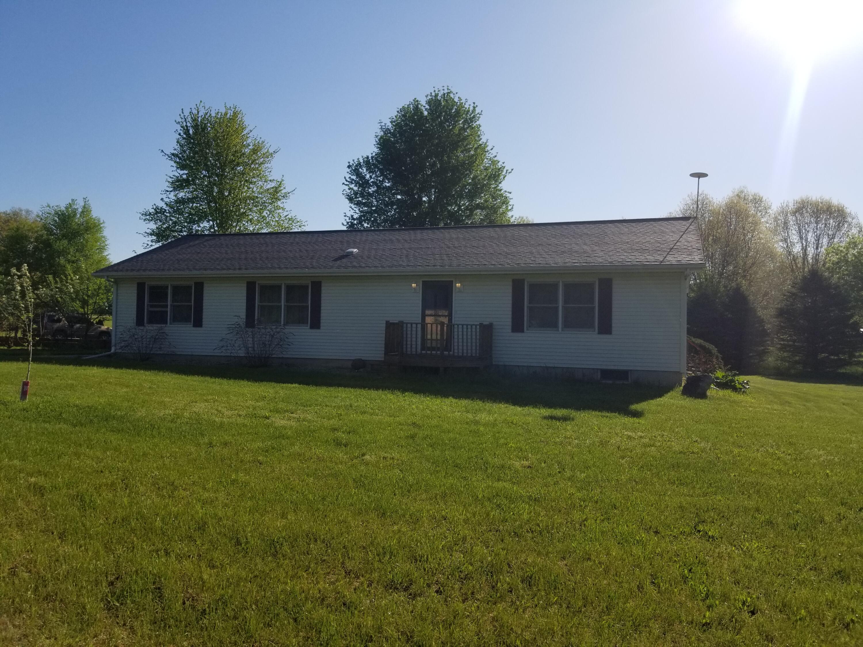 6553 Gould Road Saranac, MI 48881 - Photo 1 of 43 20220516_090342