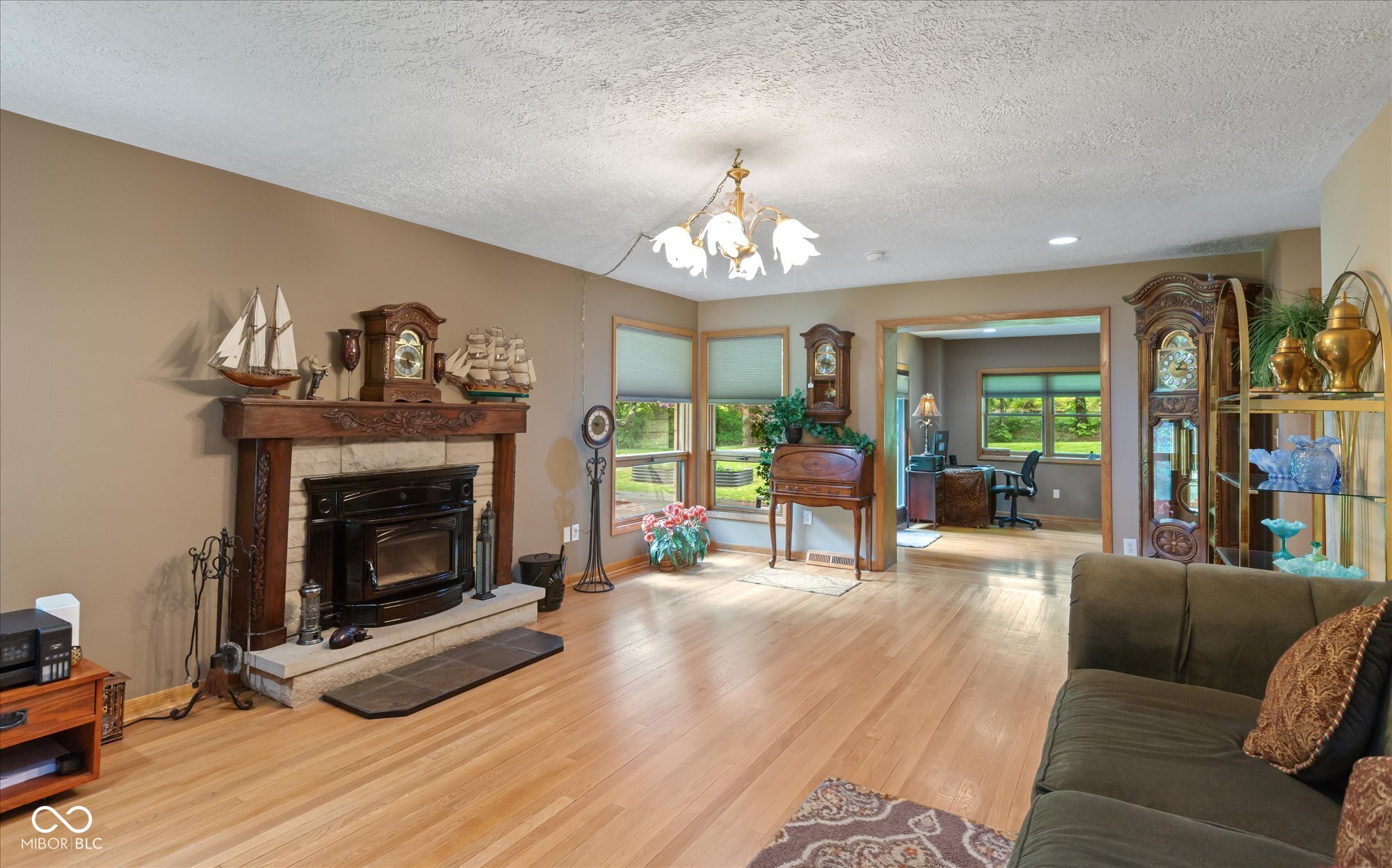 1332 North Russell Road Bloomington, IN 47408 - Photo 4 of 30 Gallery Image 4
