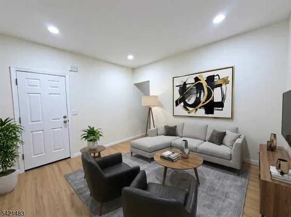 $2,900 | 356 Carnegie Place, Unit 1, Union, NJ 07088