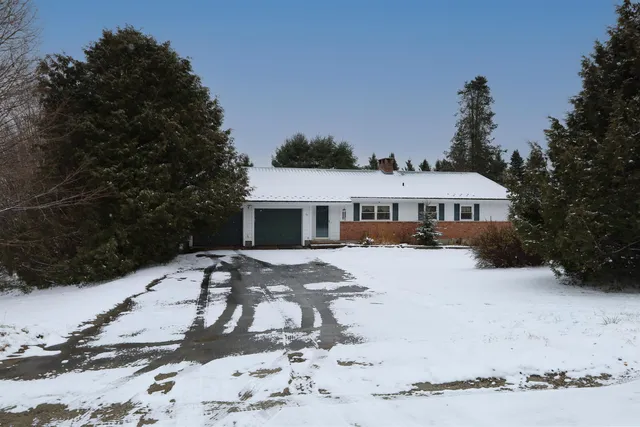 $397,000 | 91 Vail Circle, Lyndon, VT 05851