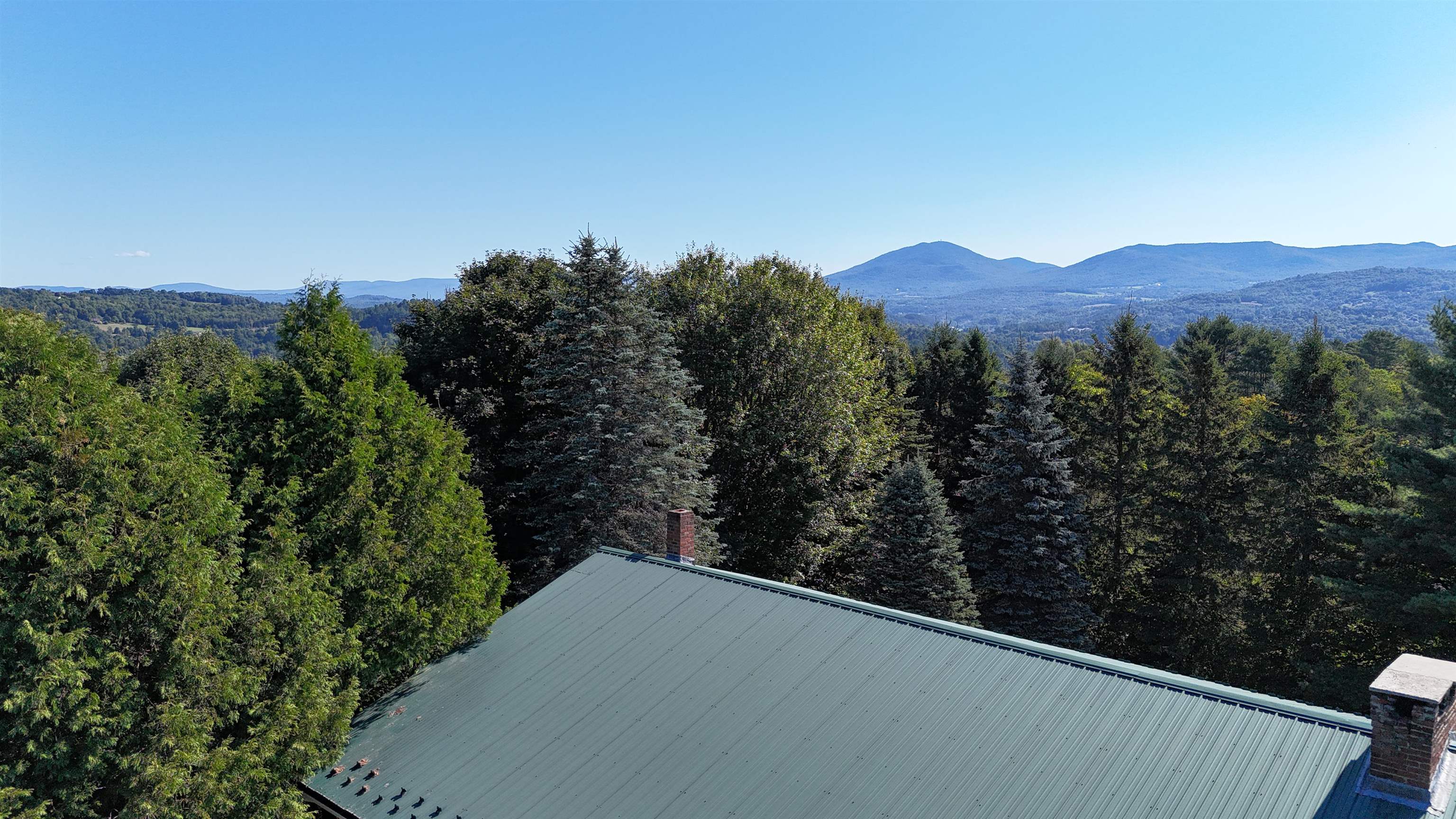 91 Vail Circle Lyndon, VT 05851 - Photo 10 of 60