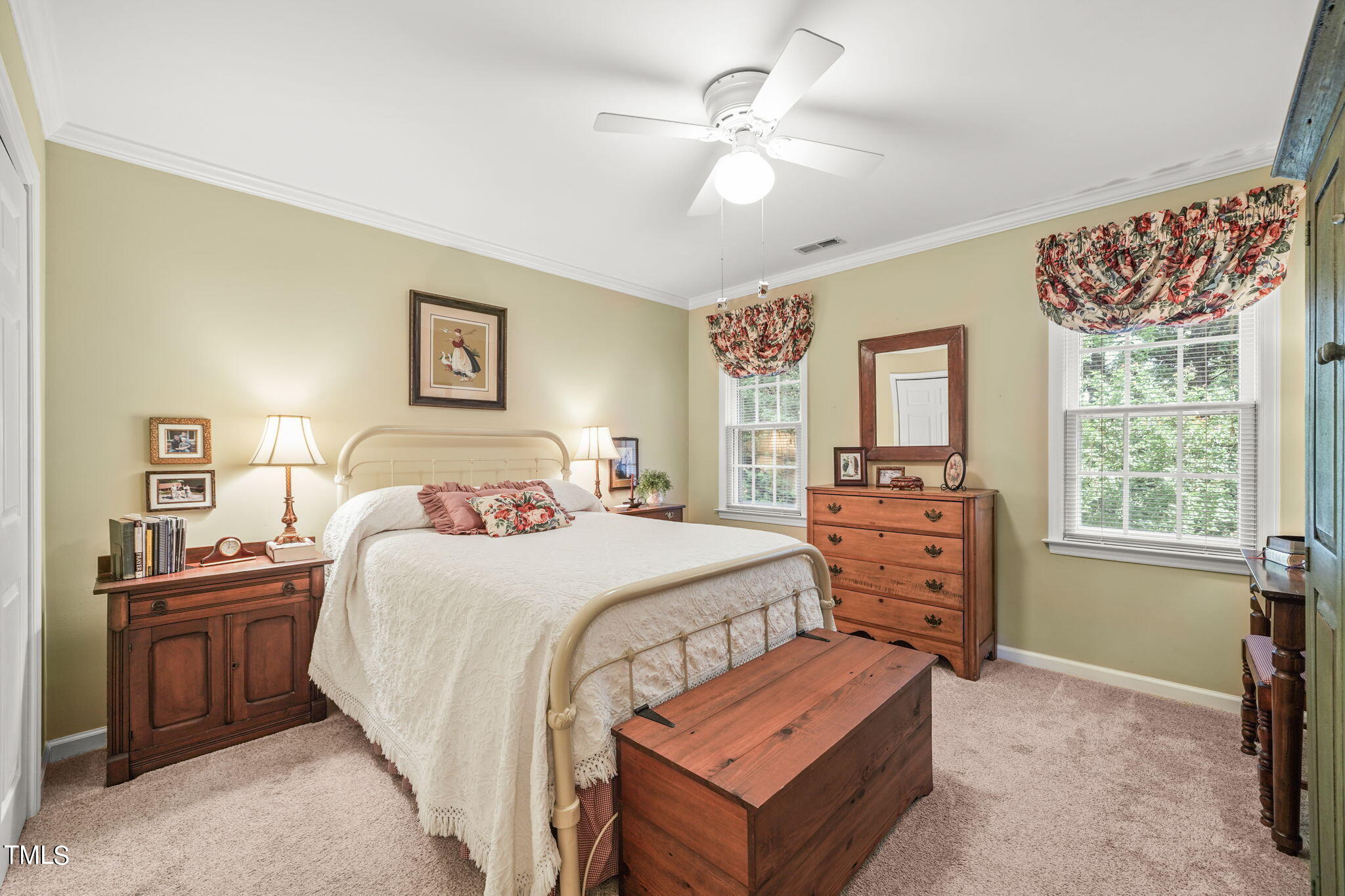 8200 Hempshire Place, Unit 103 Raleigh, NC 27613 - Photo 10 of 28 23-web-or-mls-DSC06762
