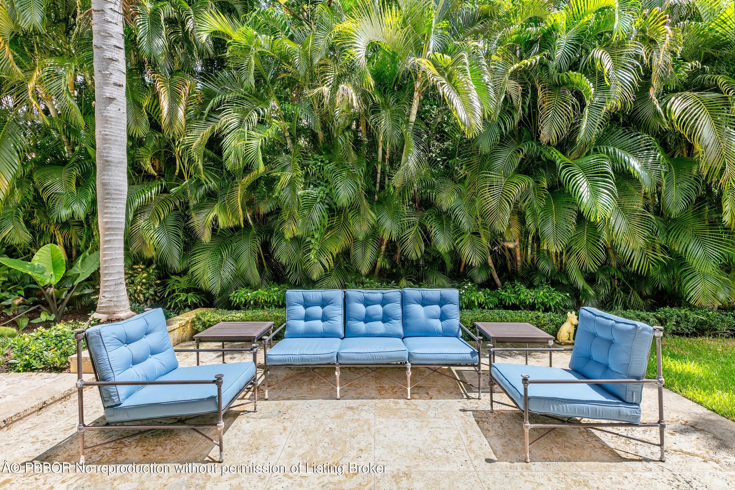 285 Orange Grove Road Palm Beach, FL 33480 - Photo 29 of 31 Patio