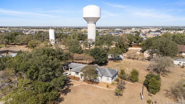 $375,000 | 245 Bluffcreek Drive, La Vernia, TX 78121