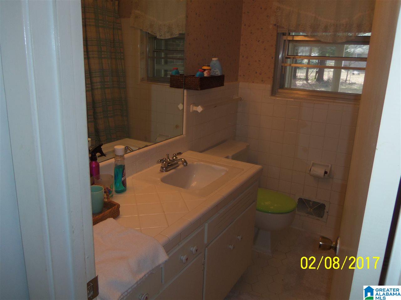 64 Linden Circle Bessemer, AL 35023 - Photo 6 of 9
