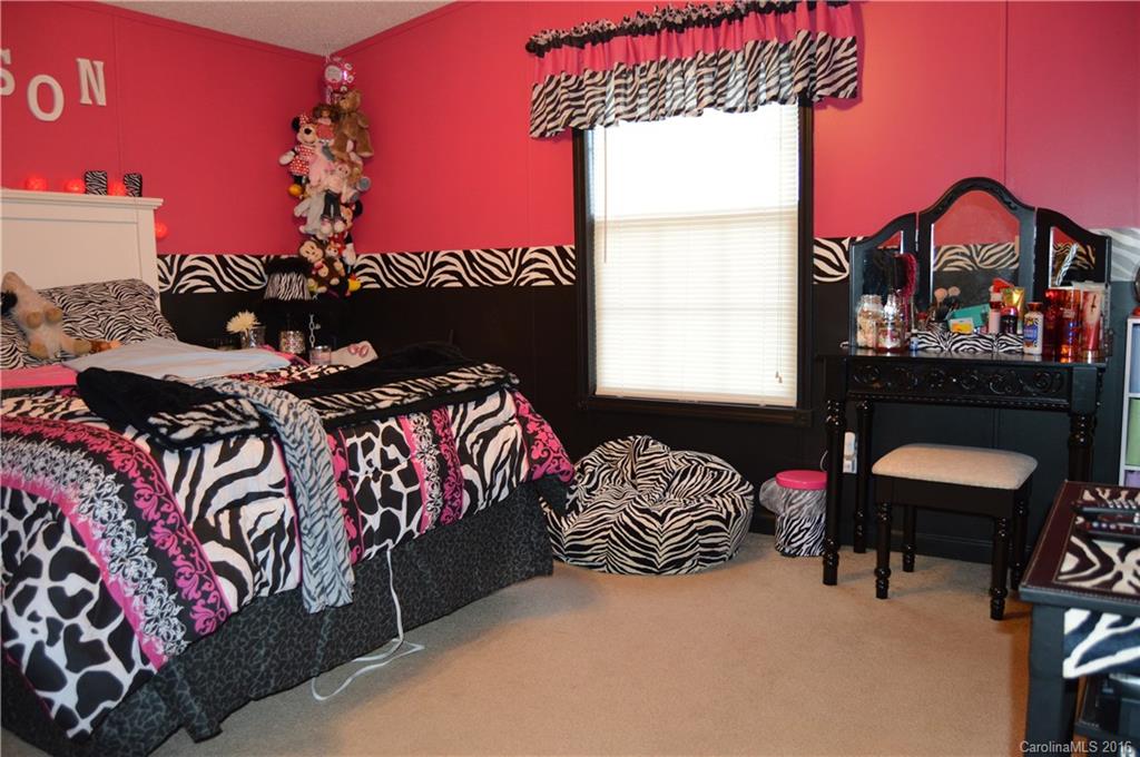 157 Falconview Road Lincolnton, NC 28092 - Photo 13 of 20 Gallery Image 13
