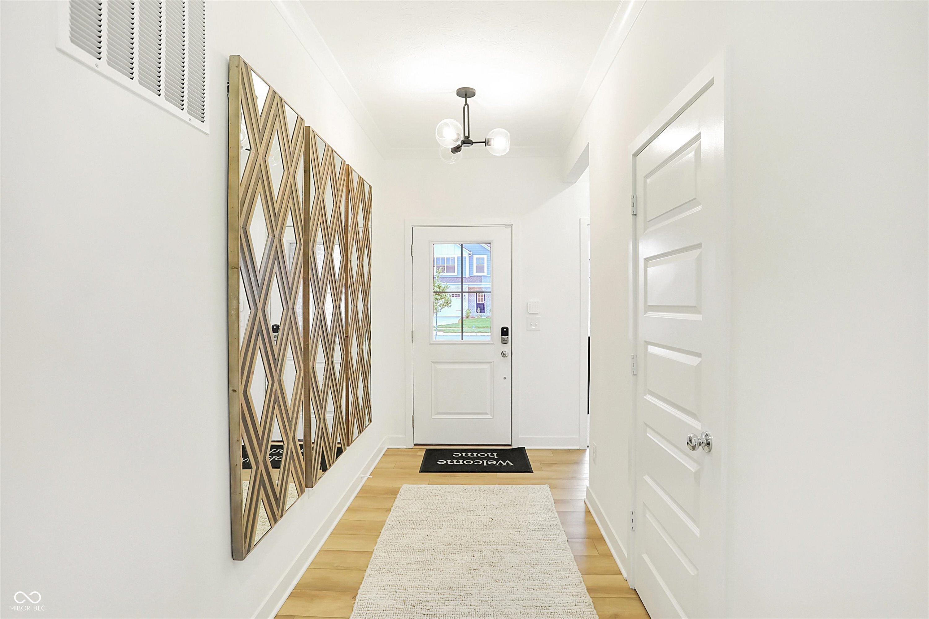 5358 Devonshire Way McCordsville, IN 46055 - Photo 4 of 41