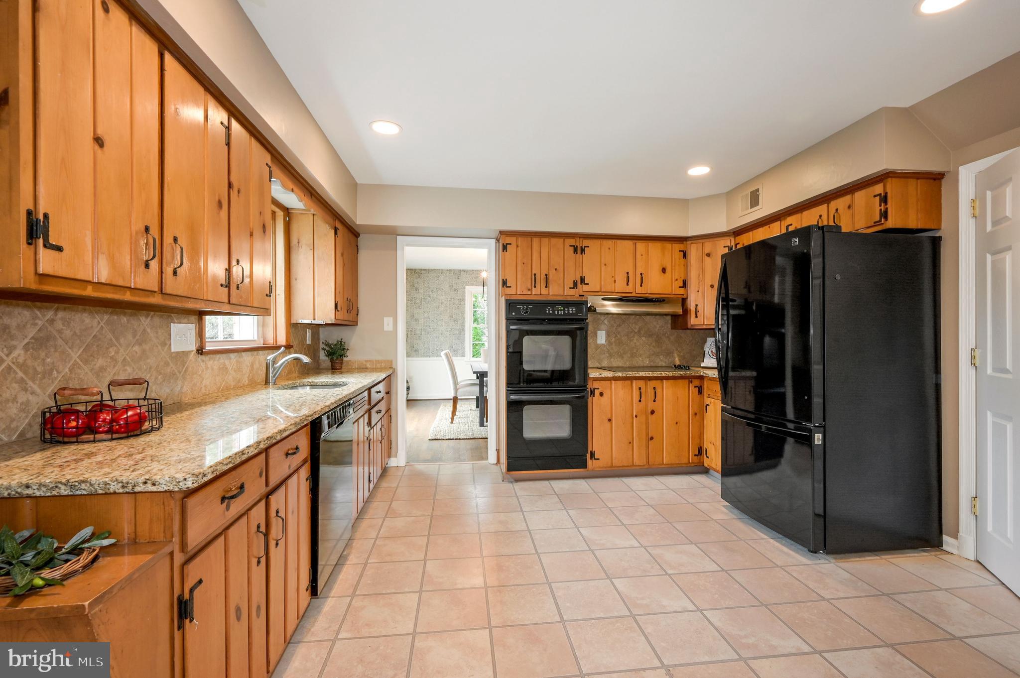 3402 Saul Road Kensington, MD 20895 - Photo 13 of 54 Kitchen