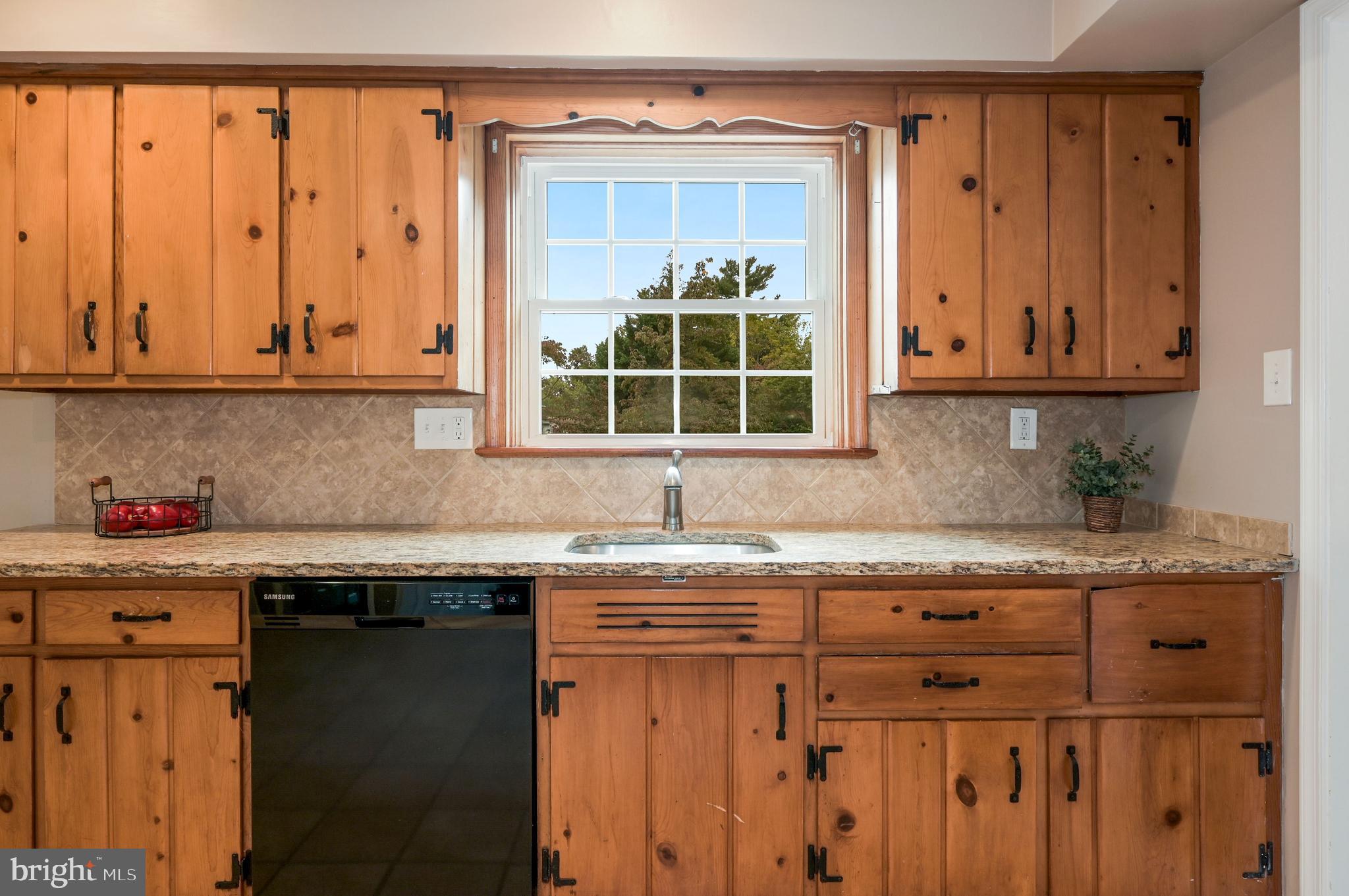 3402 Saul Road Kensington, MD 20895 - Photo 15 of 54 Kitchen