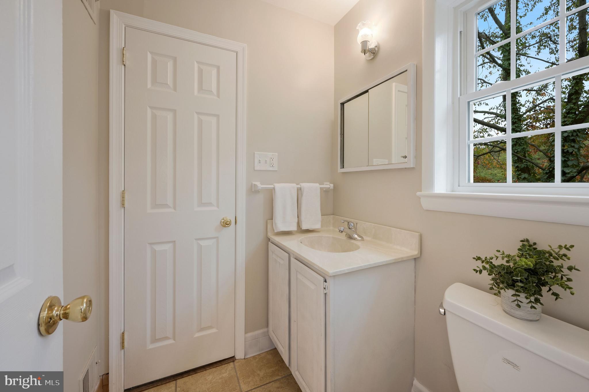 3402 Saul Road Kensington, MD 20895 - Photo 25 of 54 First Floor Bath