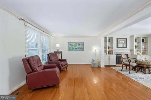 $765,000 | 1114 Bradfield Drive Southwest, Leesburg, VA 20175