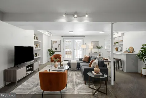 $765,000 | 1114 Bradfield Drive Southwest, Leesburg, VA 20175