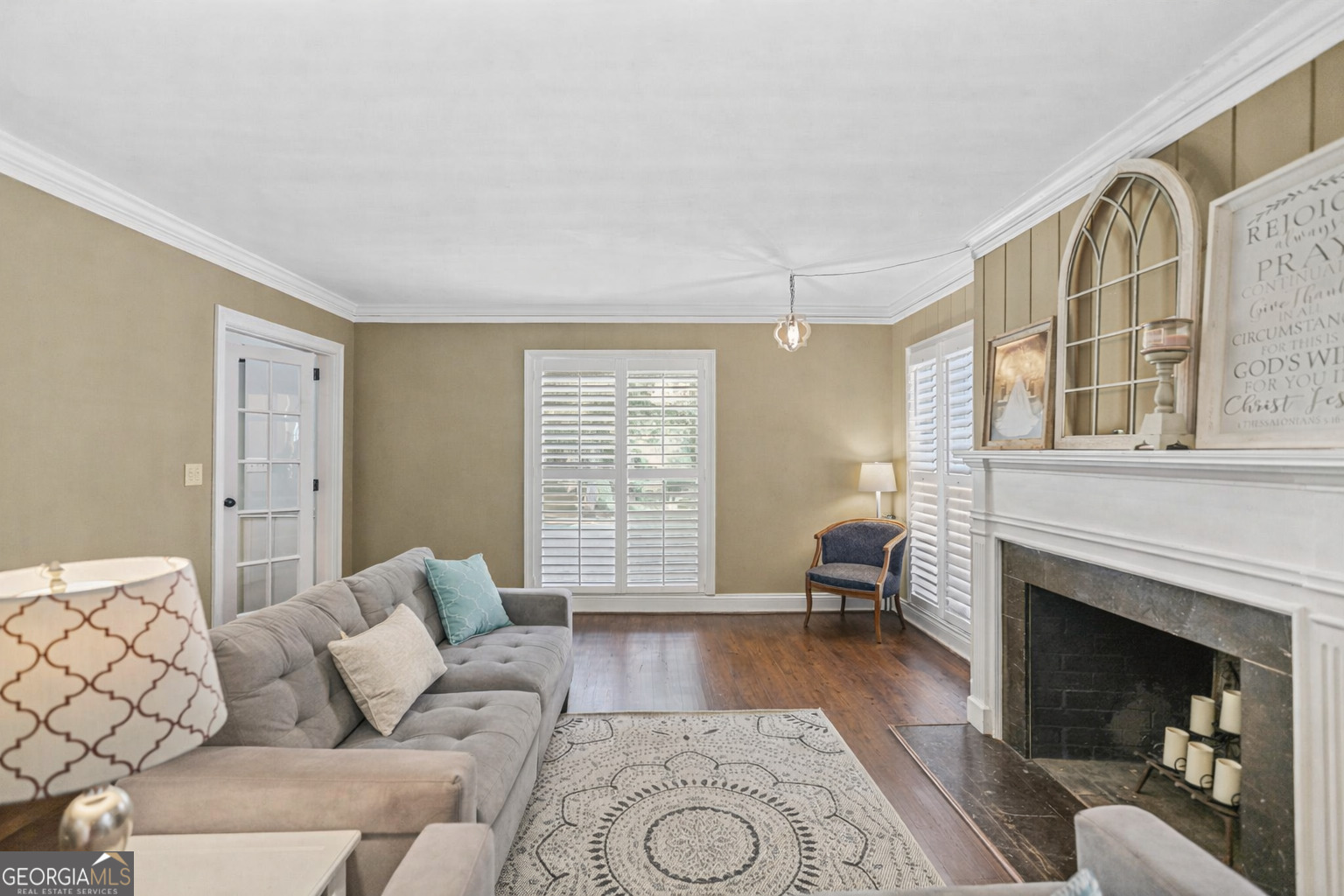 420 Ridgecrest Road LaGrange, GA 30240 - Photo 14 of 48 a living room with furniture and a fireplace