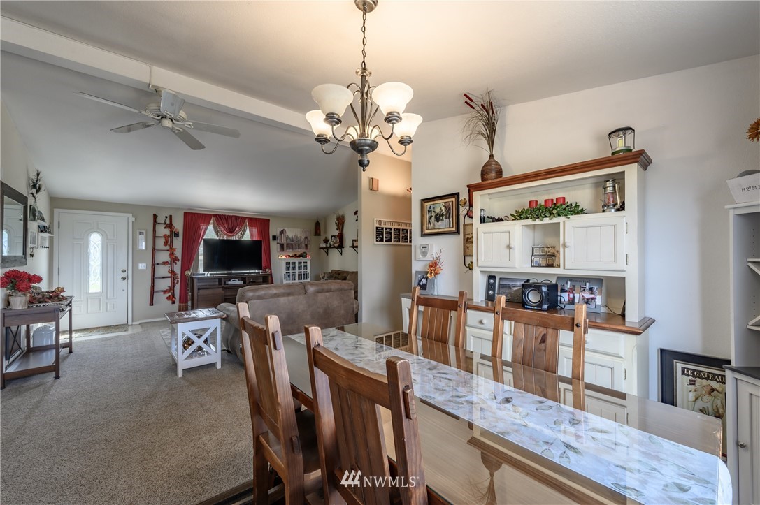 418 Ridgeview Loop Drive Wenatchee, WA 98801 - Photo 11 of 30 Gallery Image 11