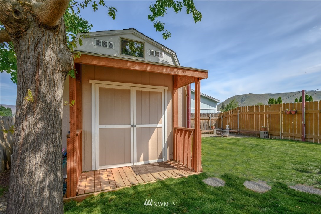 418 Ridgeview Loop Drive Wenatchee, WA 98801 - Photo 28 of 30 Gallery Image 28