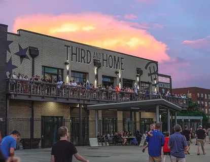 $1,500,000 | 1025 10th Avenue North, Nashville, TN 37208