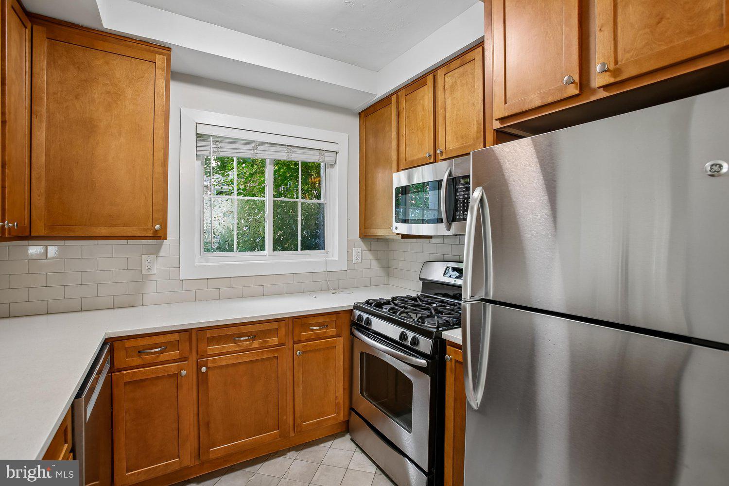 1730 Preston Road Alexandria, VA 22302 - Photo 7 of 64 Kitchen