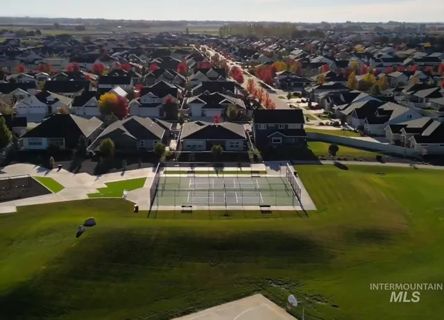 $699,900 | 1261 East Andes Drive, Kuna, ID 83642