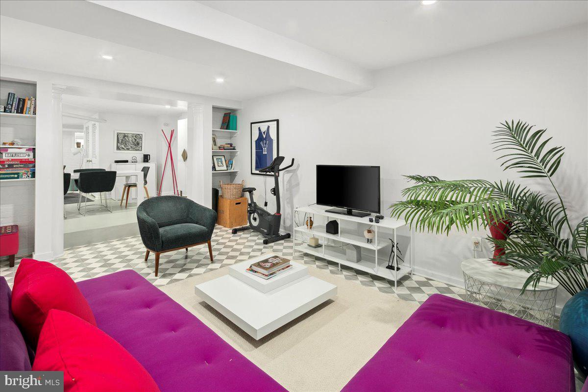 2017 Klingle Road Northwest Washington, DC 20010 - Photo 49 of 50