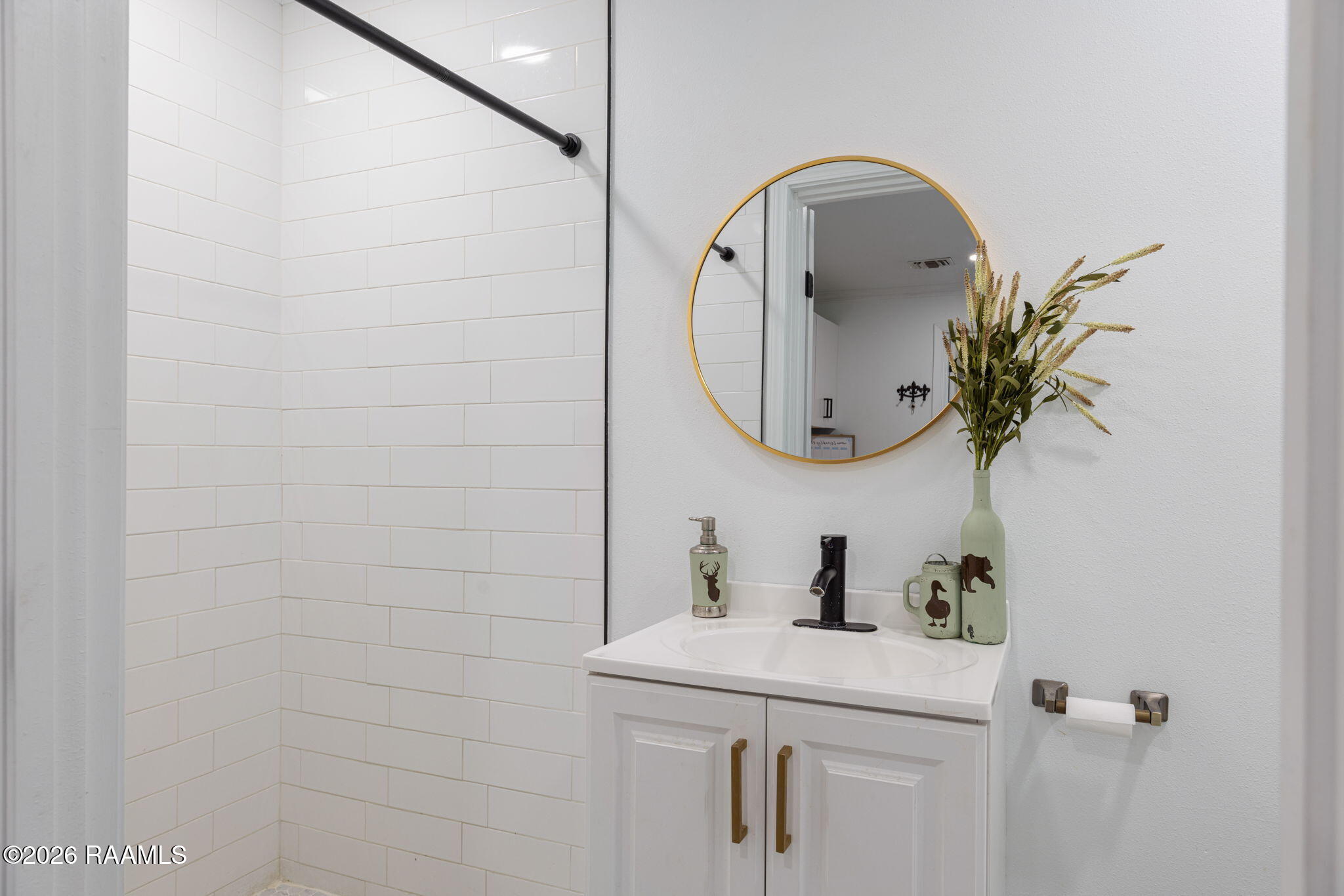 2398 Doyle Melancon Road Breaux Bridge, LA 70517 - Photo 17 of 19 21-web-or-mls-2398 Doyle Melancon Rd-21