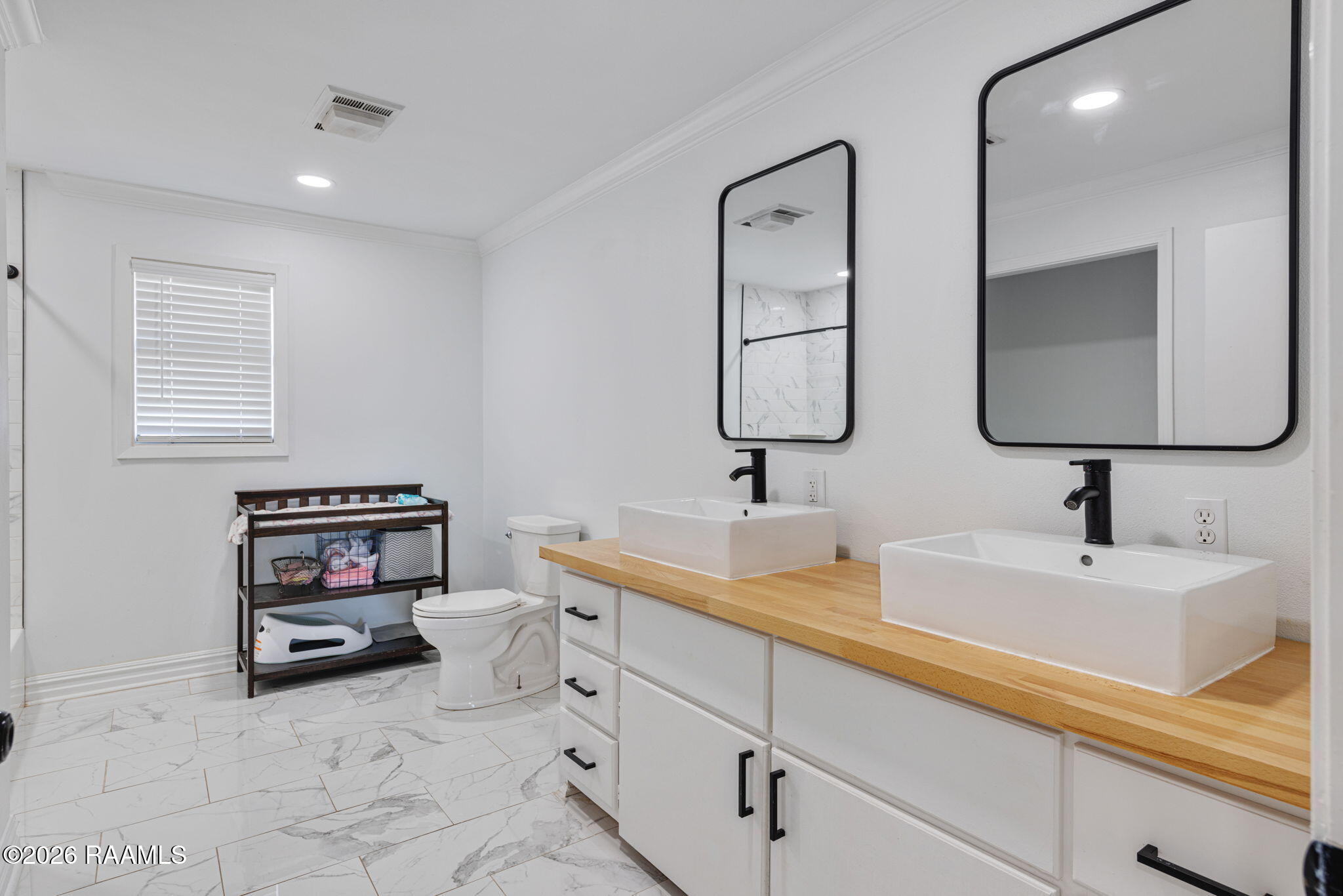 2398 Doyle Melancon Road Breaux Bridge, LA 70517 - Photo 8 of 19 12-web-or-mls-2398 Doyle Melancon Rd-12