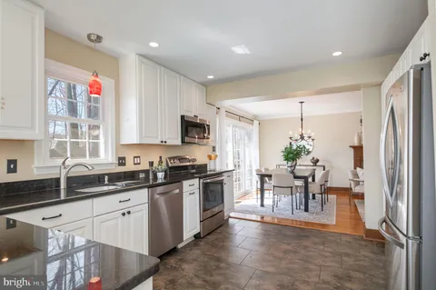 $580,000 | 15478 Golf Club Drive, Dumfries, VA 22025