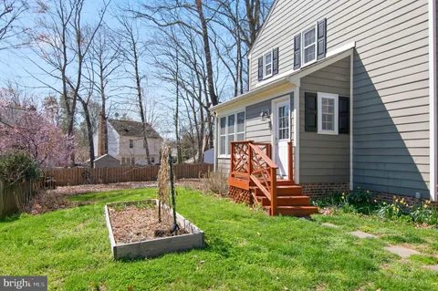 $580,000 | 15478 Golf Club Drive, Dumfries, VA 22025