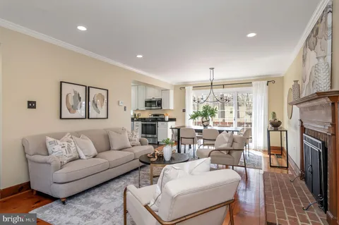 $580,000 | 15478 Golf Club Drive, Dumfries, VA 22025