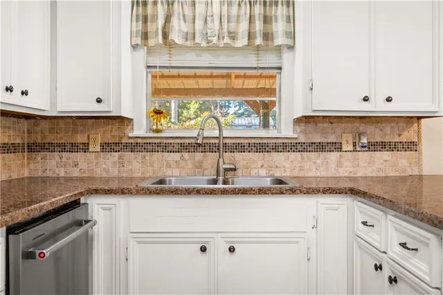 $150,000 | 102 Holly Street, Pineville, LA 71360