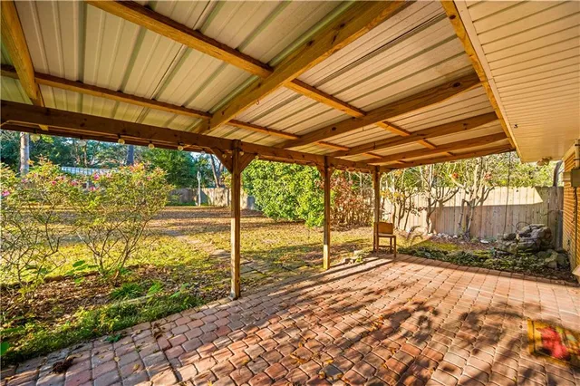 $150,000 | 102 Holly Street, Pineville, LA 71360