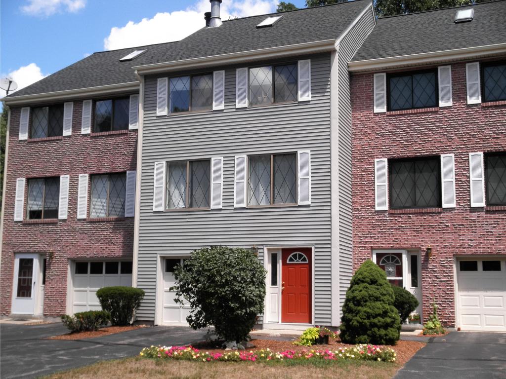 4 Plasic Road, Unit 4 Merrimack, NH 03054 - Photo 1 of 28