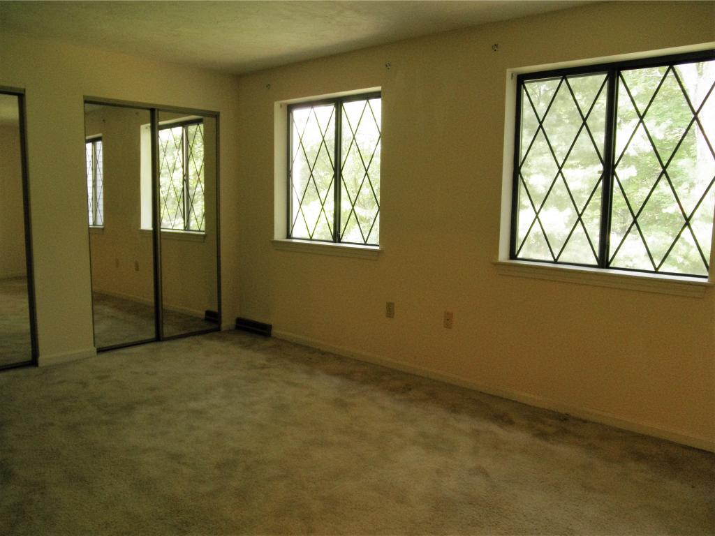 4 Plasic Road, Unit 4 Merrimack, NH 03054 - Photo 15 of 28