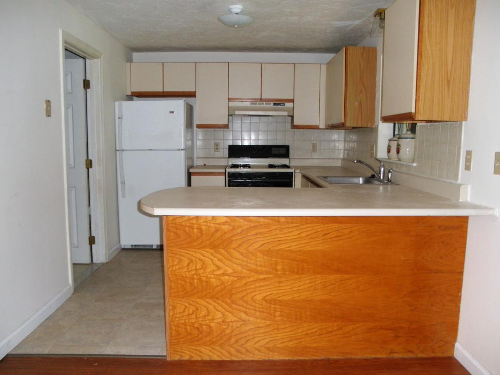 4 Plasic Road, Unit 4 Merrimack, NH 03054 - Photo 6 of 28