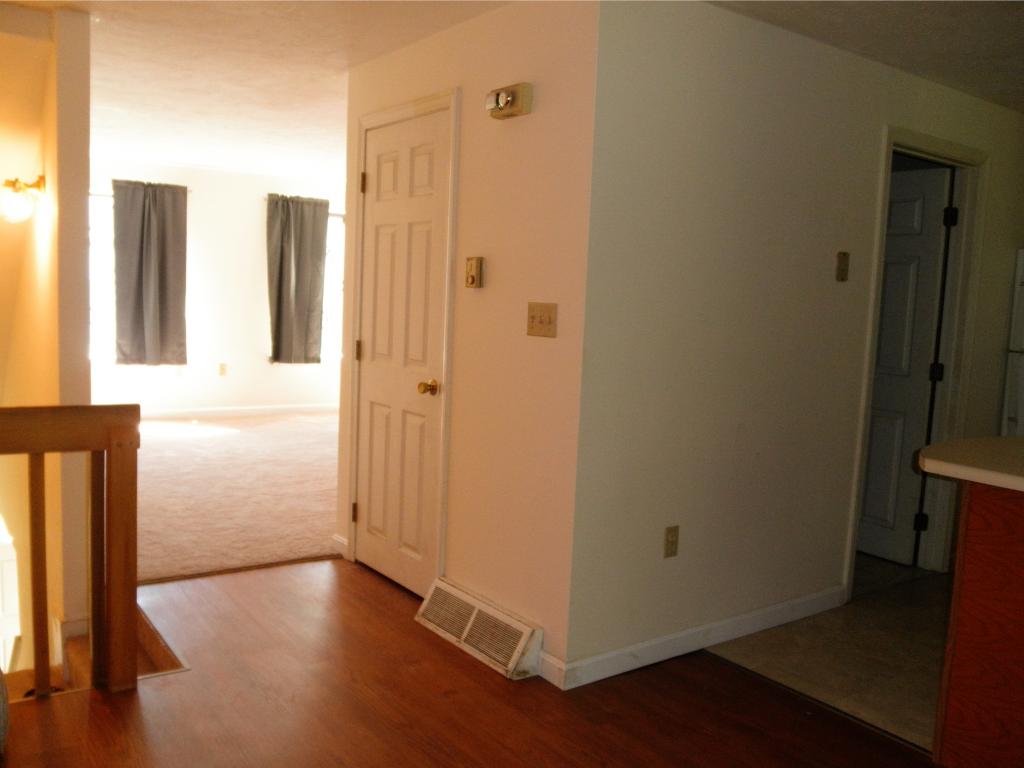 4 Plasic Road, Unit 4 Merrimack, NH 03054 - Photo 9 of 28