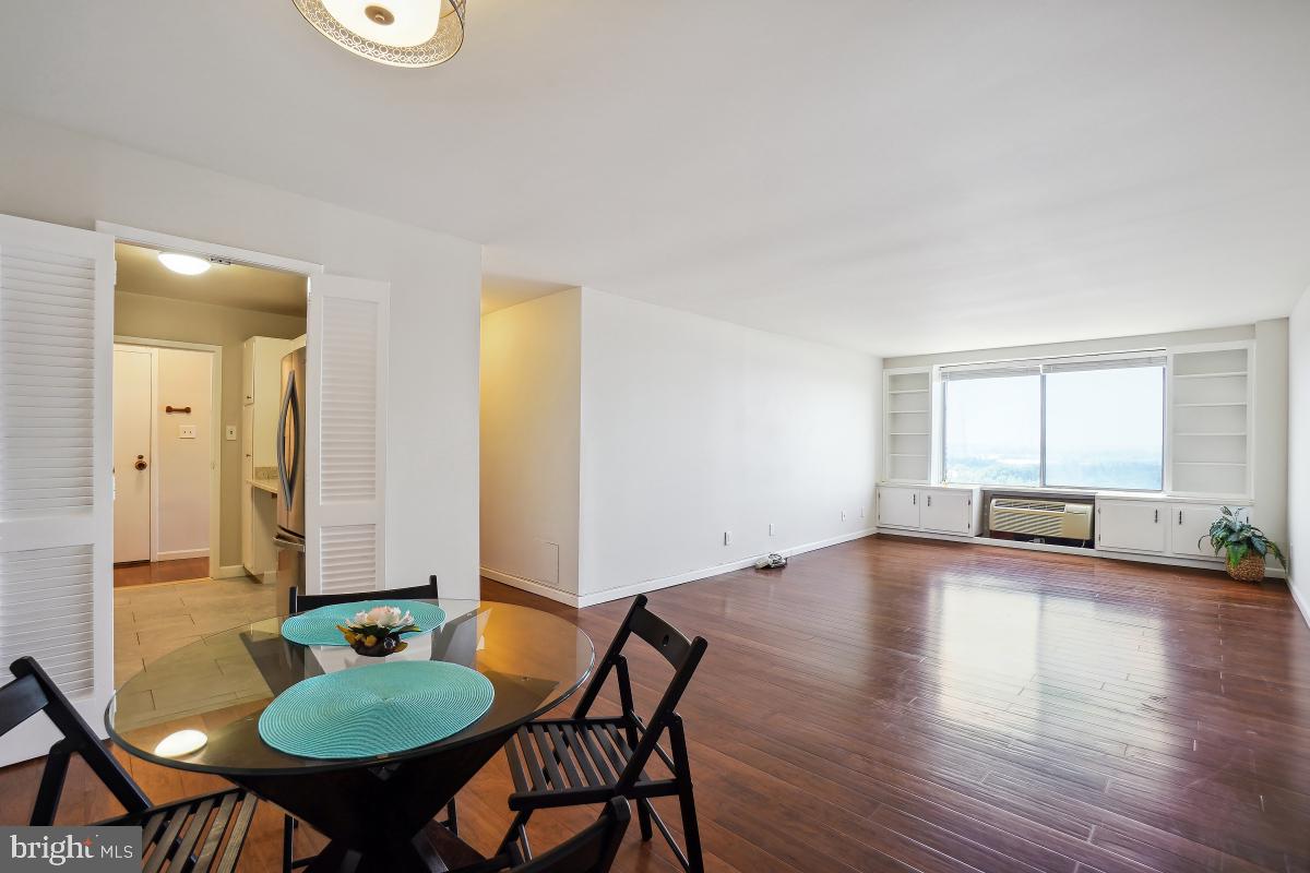 9701 Fields Road, Unit 1208 Gaithersburg, MD 20878 - Photo 12 of 29