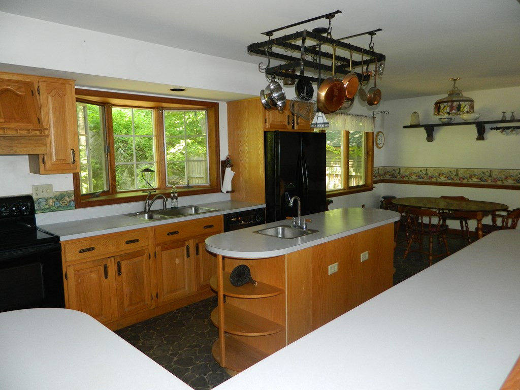 34 Wateredge Road Keeseville, NY 12944 - Photo 3 of 45 Gallery Image 3